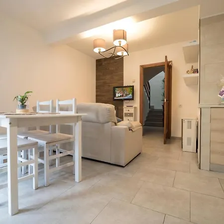 Casa Rural El Pozuelo Сasa de vacaciones Rubielos De Mora